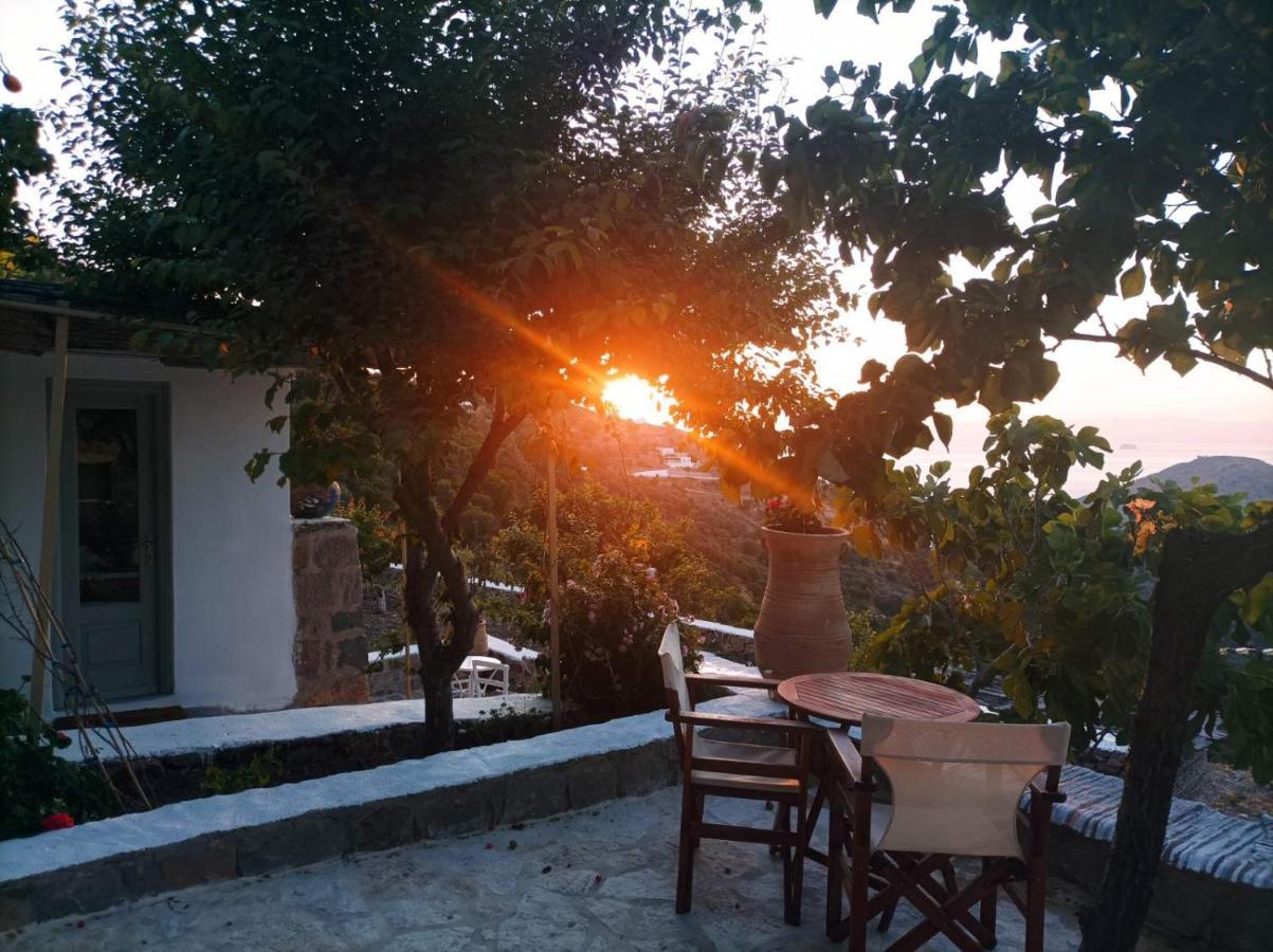 Traditional Studio Chora Patmos ภายนอก รูปภาพ