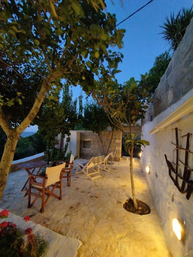 Traditional Studio Chora Patmos ภายนอก รูปภาพ