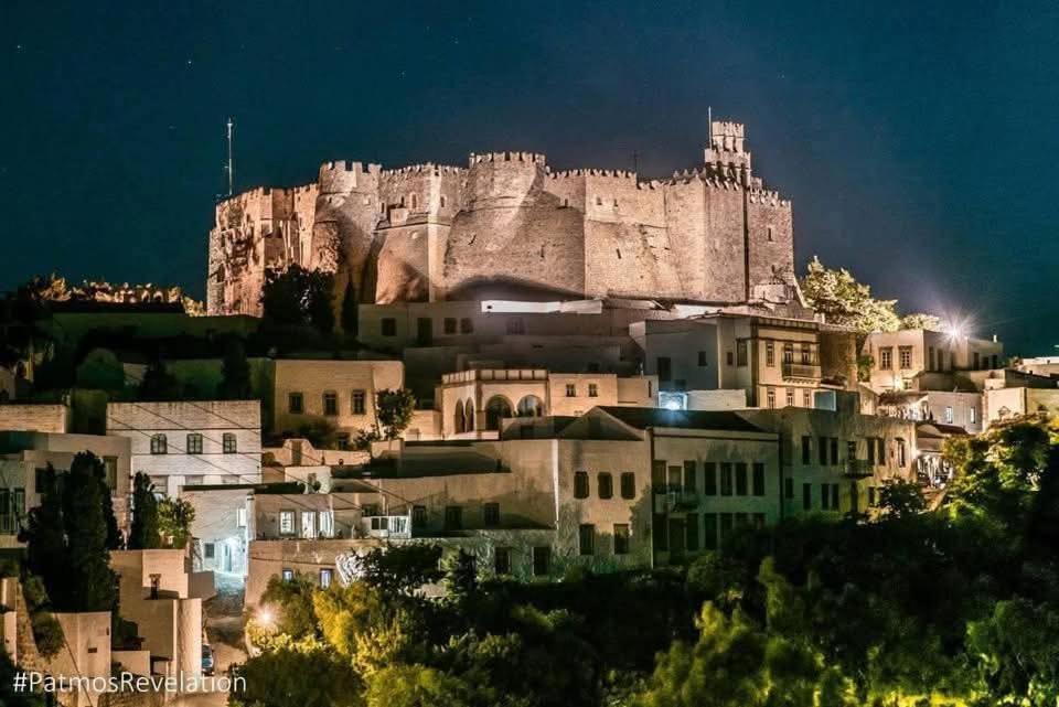 Traditional Studio Chora Patmos ภายนอก รูปภาพ